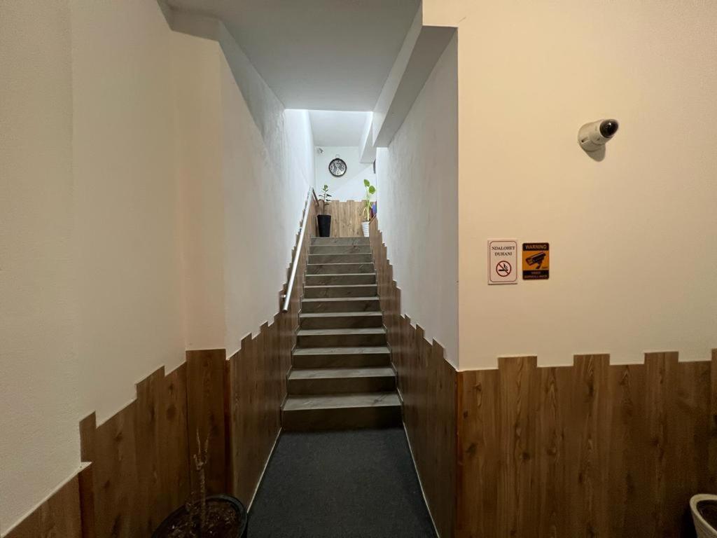 Skernderbej Rooms Tiranë Luaran gambar