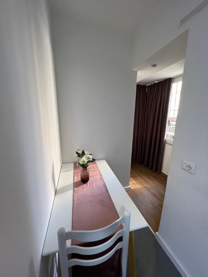 Skernderbej Rooms Tiranë Luaran gambar